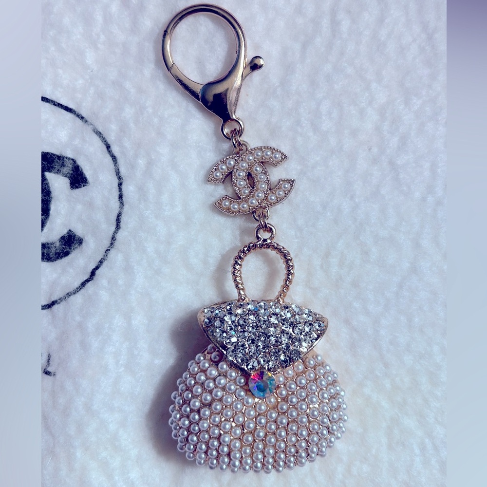 Pearl Purse  key chain - Picture 5 of 9